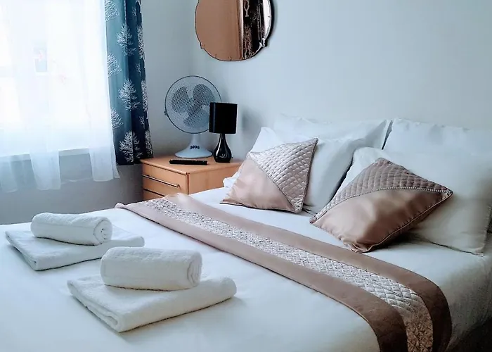 Central Comfort Rooms